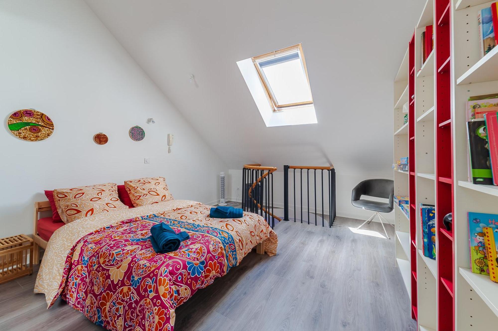 Cosy Modern Apartment - 1 Minute Walk From Train Station Creil Eksteriør billede